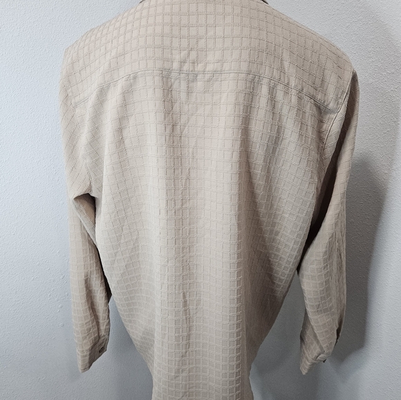 Forever 21 Men's button down shirt XL - Picture 4 of 6